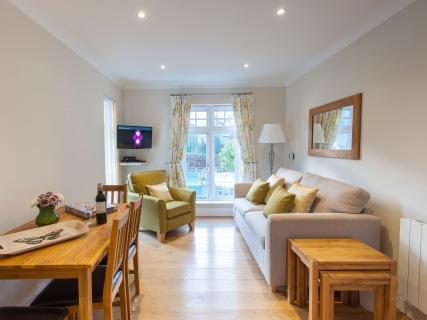 Milntown Self Catering Apartments 램지 외부 사진